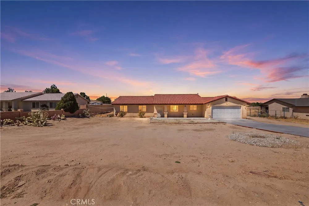 15622 Burwood Victorville, CA 92394
