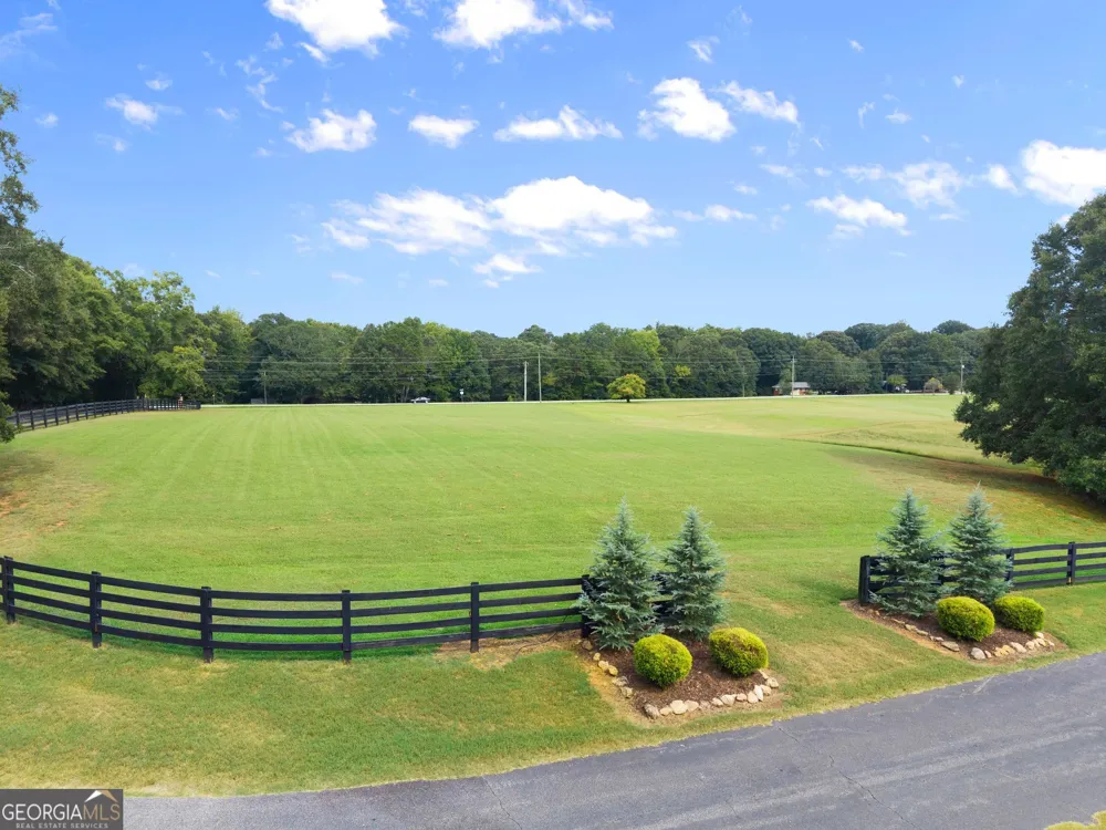 4290 Waterworks RD Jefferson, GA 30549