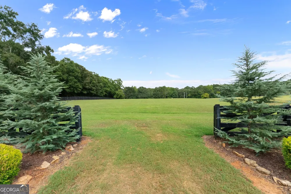 4290 Waterworks RD Jefferson, GA 30549