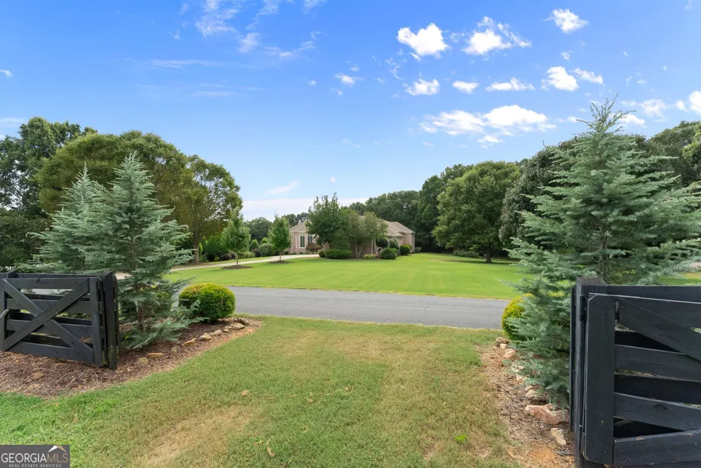 4290 Waterworks RD Jefferson, GA 30549