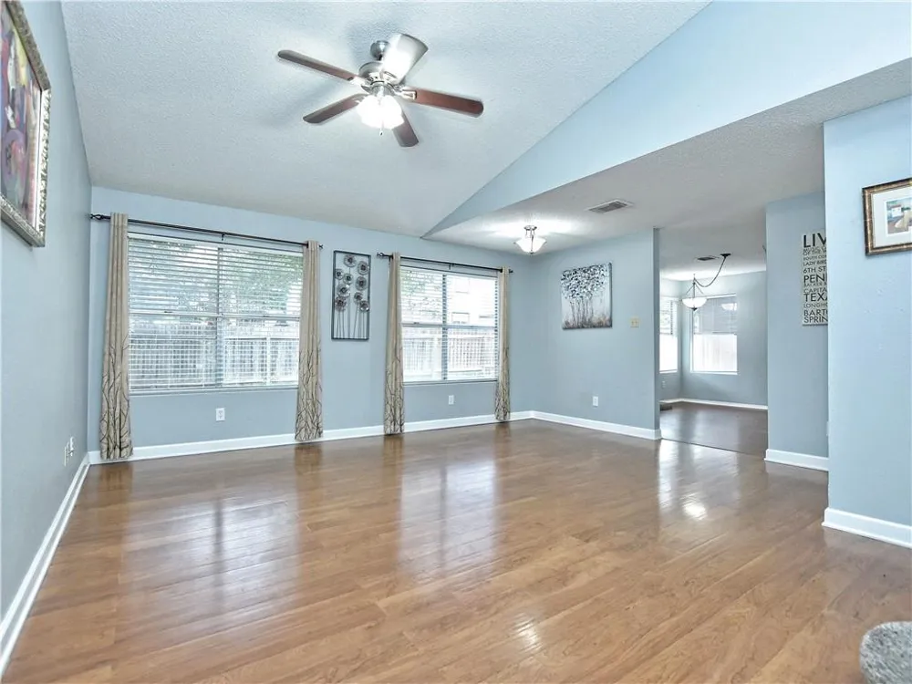 10614 Marias River Drive Austin, TX 78748