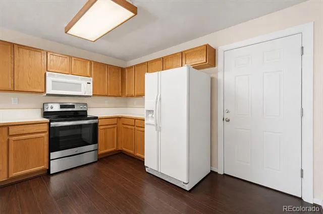 15555 E 40th Avenue #110 Denver, CO 80239