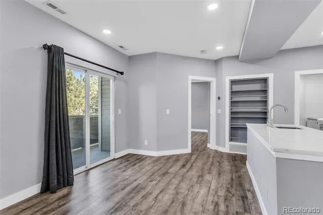 6001 S Yosemite Street #J208 Greenwood Village, CO 80111