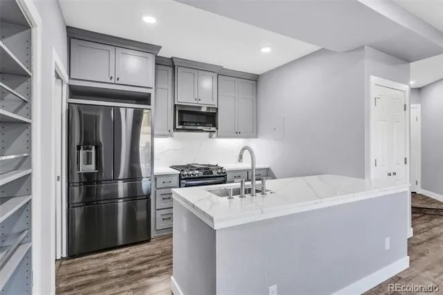 6001 S Yosemite Street #J208 Greenwood Village, CO 80111