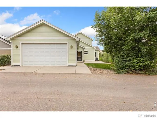1114 Crescent Drive Windsor, CO 80550