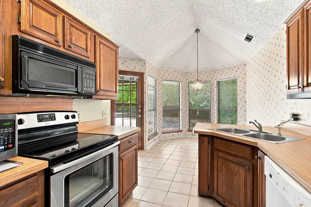 1100 Coker Drive Flower Mound, TX 75028