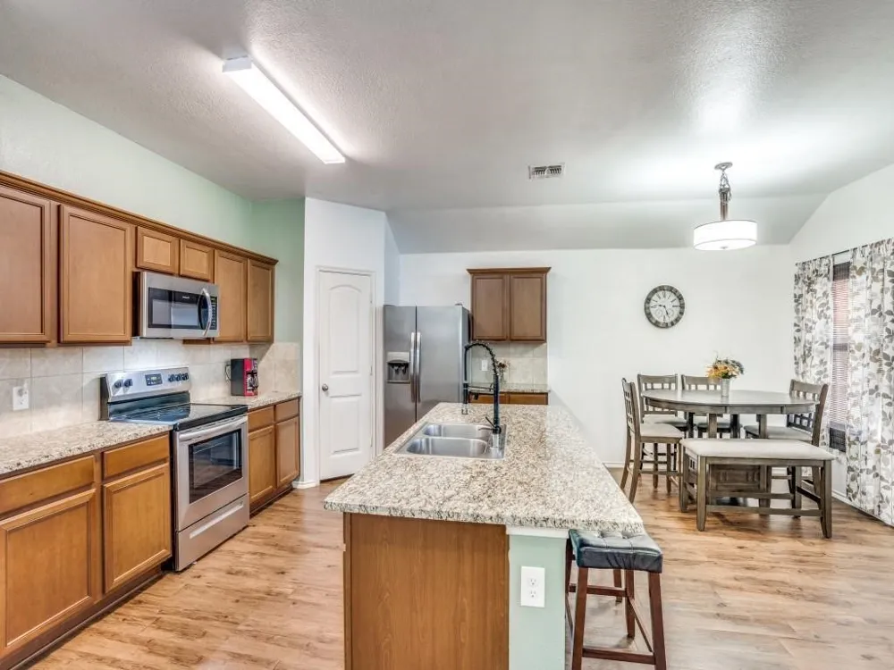 1434 Meadow Creek Drive Princeton, TX 75407