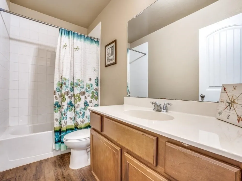 1434 Meadow Creek Drive Princeton, TX 75407