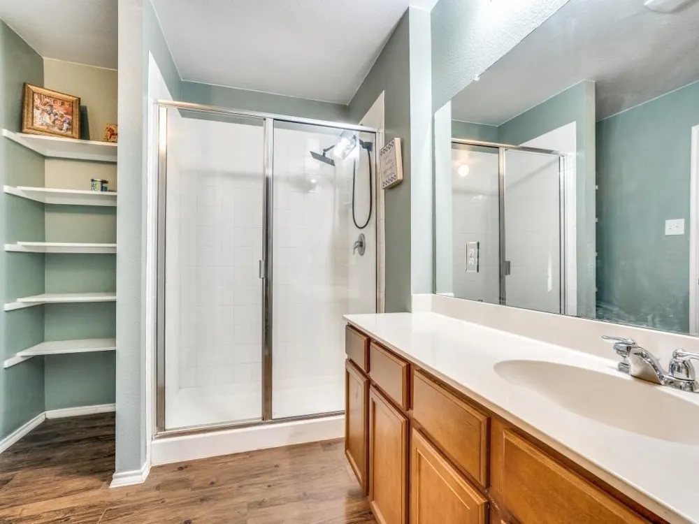 1434 Meadow Creek Drive Princeton, TX 75407