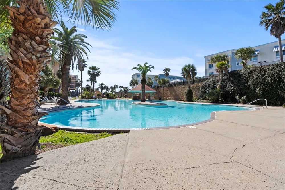 9520 Seawall Boulevard #315 Galveston, TX 77554