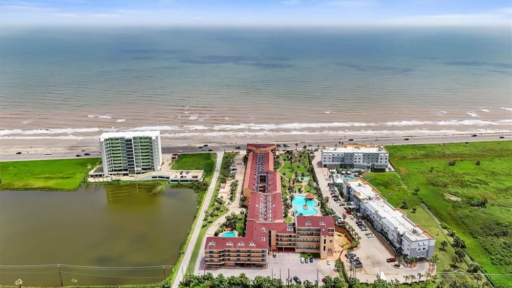 9520 Seawall Boulevard #315 Galveston, TX 77554