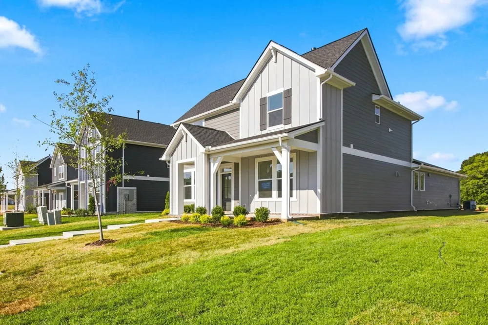 762 Caddy Xing Columbia, TN 38401