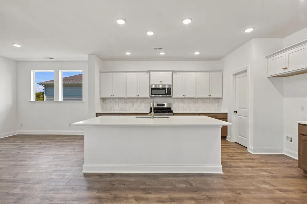 762 Caddy Xing Columbia, TN 38401