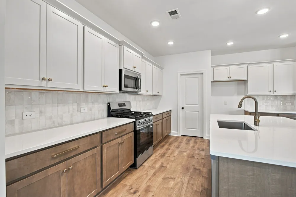 762 Caddy Xing Columbia, TN 38401