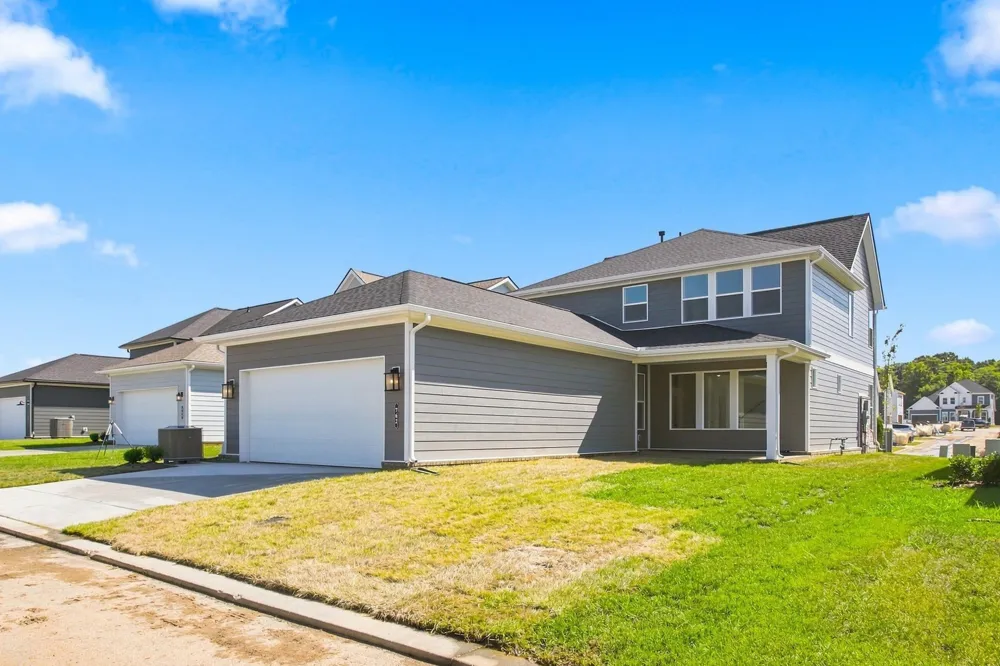 762 Caddy Xing Columbia, TN 38401