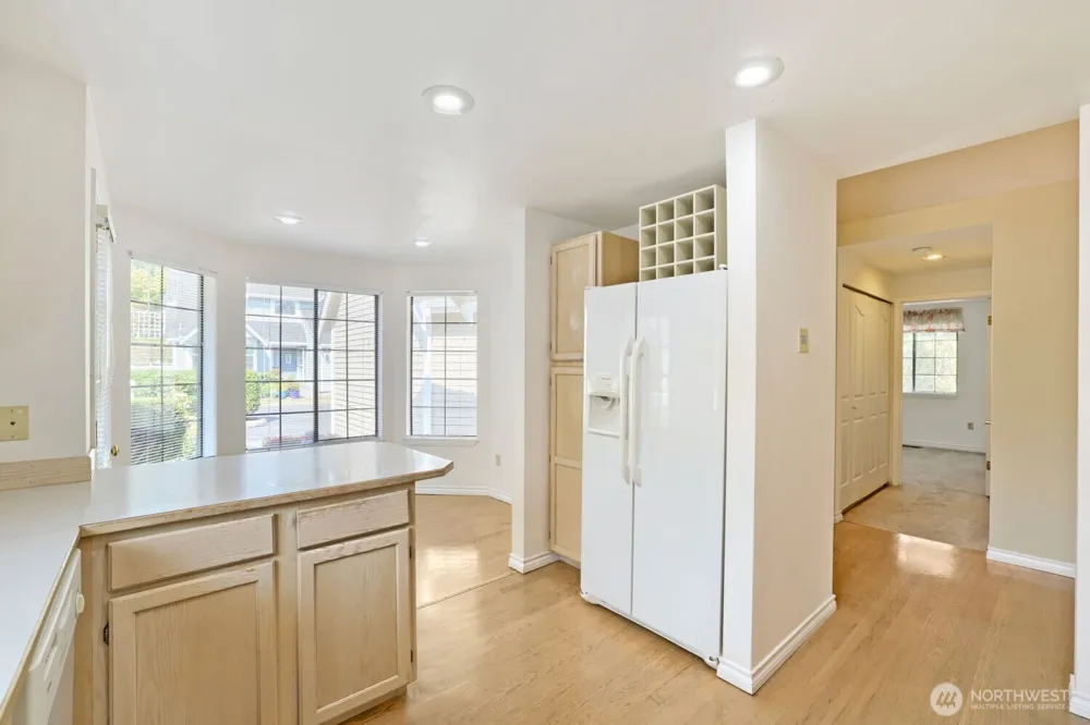 10063 Wallingford Avenue Seattle, WA 98133