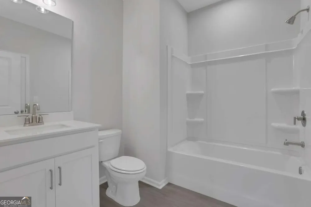 4081 Adler CIR Buford, GA 30519