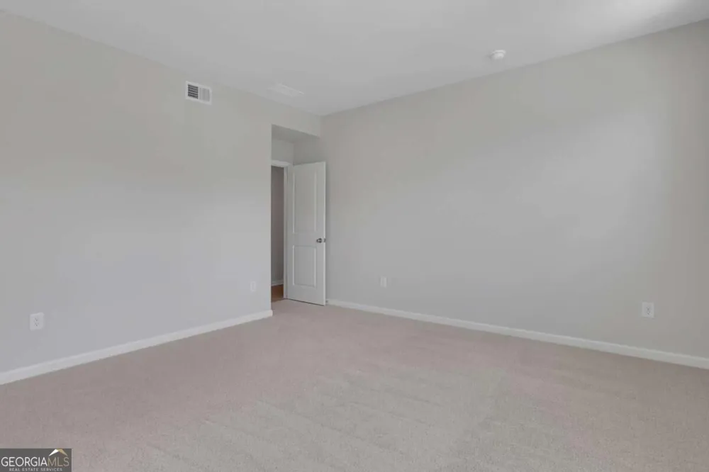 4081 Adler CIR Buford, GA 30519