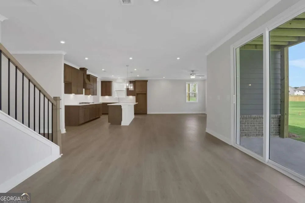 4081 Adler CIR Buford, GA 30519