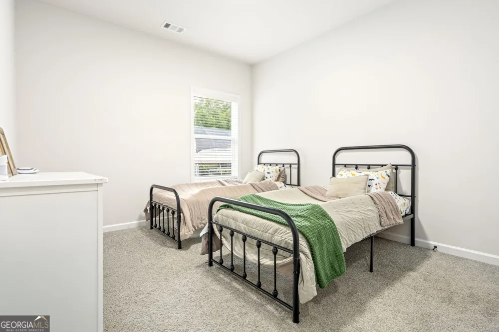 1219 Thrash RD LaGrange, GA 30241