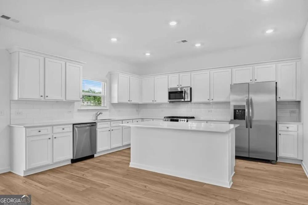 1949 Enota DR Bethlehem, GA 30620