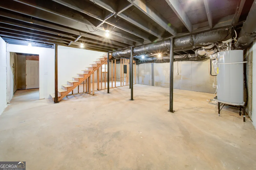 4307 Cedar Wood DR SW Lilburn, GA 30047