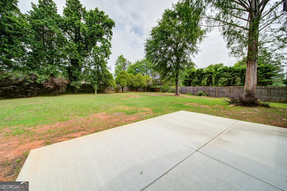 4307 Cedar Wood DR SW Lilburn, GA 30047