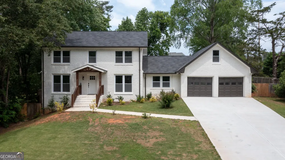 4307 Cedar Wood DR SW Lilburn, GA 30047