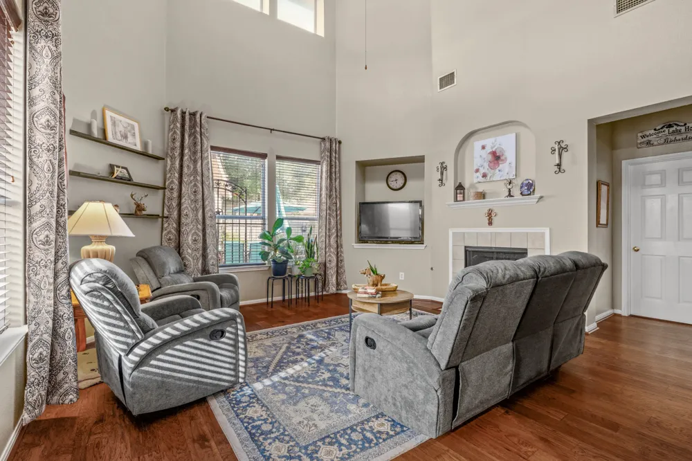 1205 Augusta Bend Drive Hutto, TX 78634