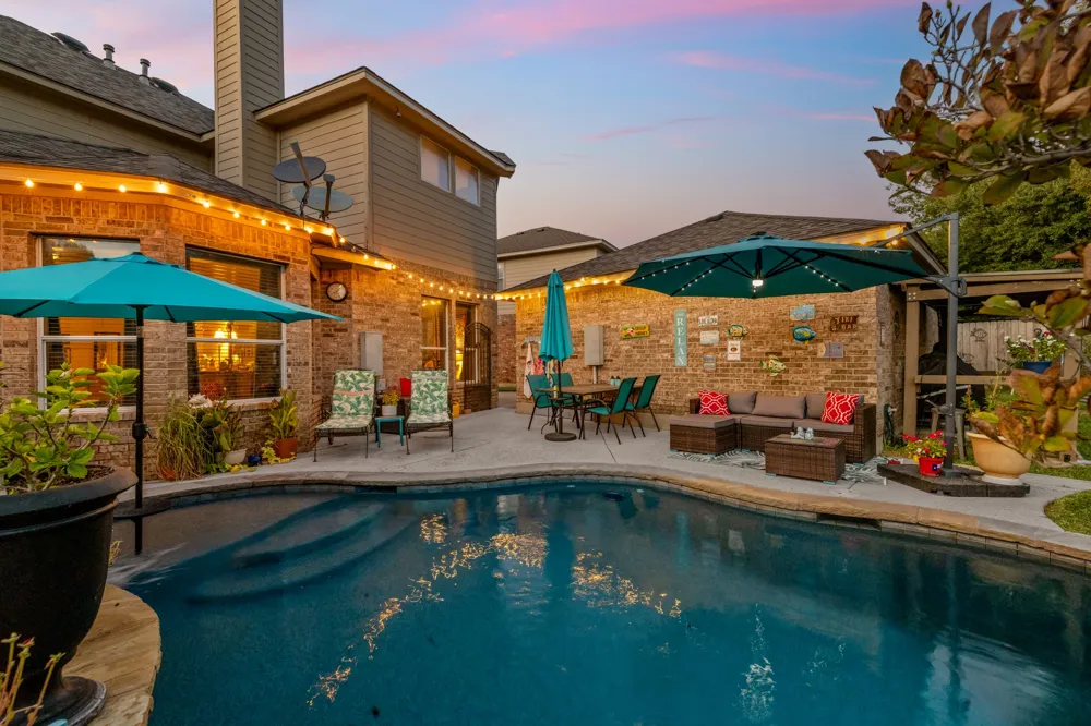 1205 Augusta Bend Drive Hutto, TX 78634