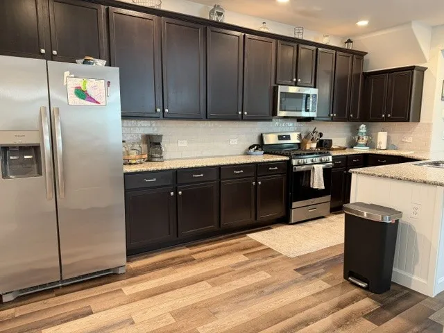 124 Martha Lane Kyle, TX 78640