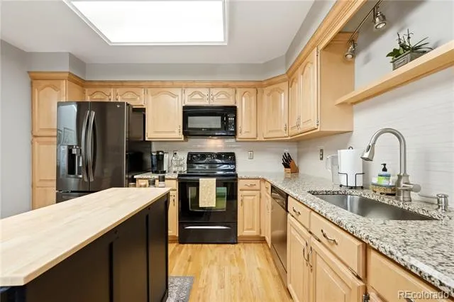 2995 W Long Court ##C Littleton, CO 80120