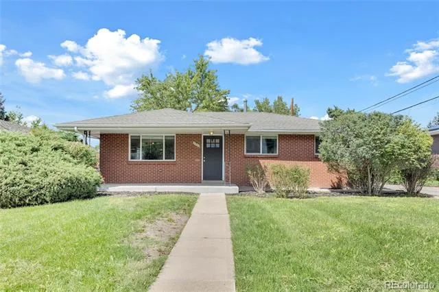 2921 E Colorado Avenue Denver, CO 80210