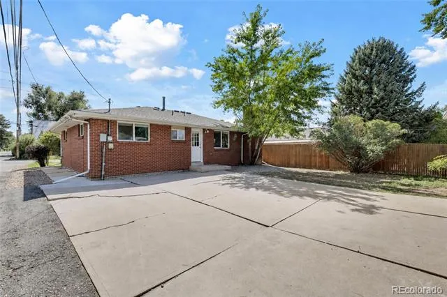2921 E Colorado Avenue Denver, CO 80210