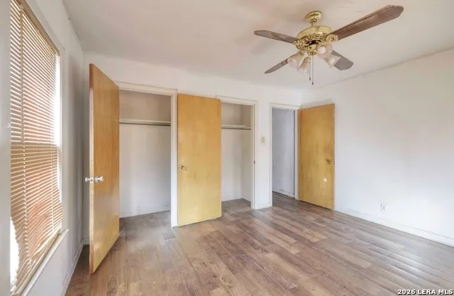 541 4th Uvalde, TX 78801