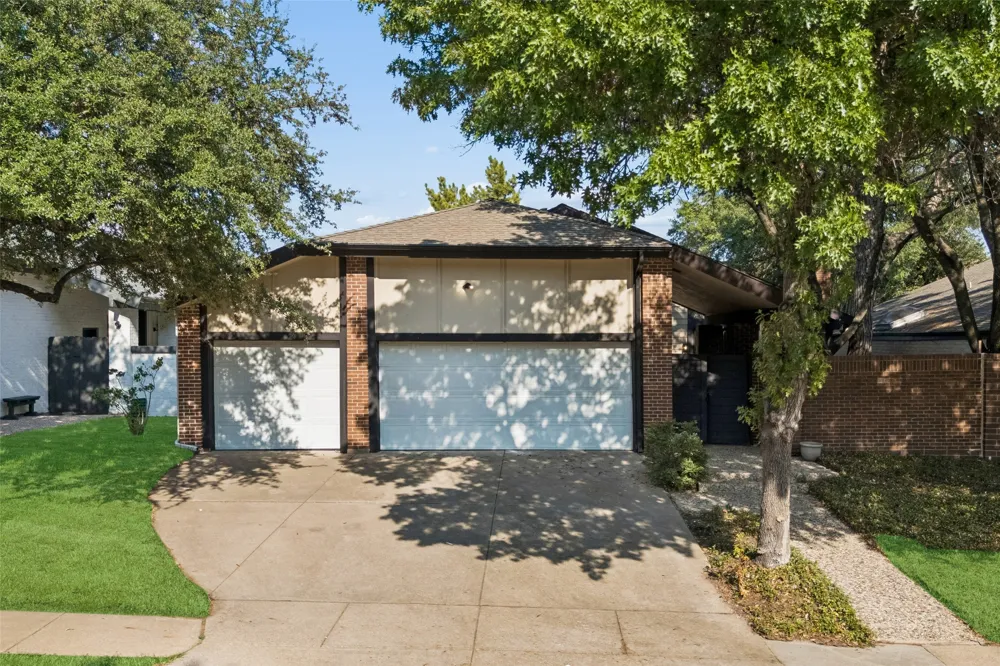 3704 Millswood Drive Irving, TX 75062