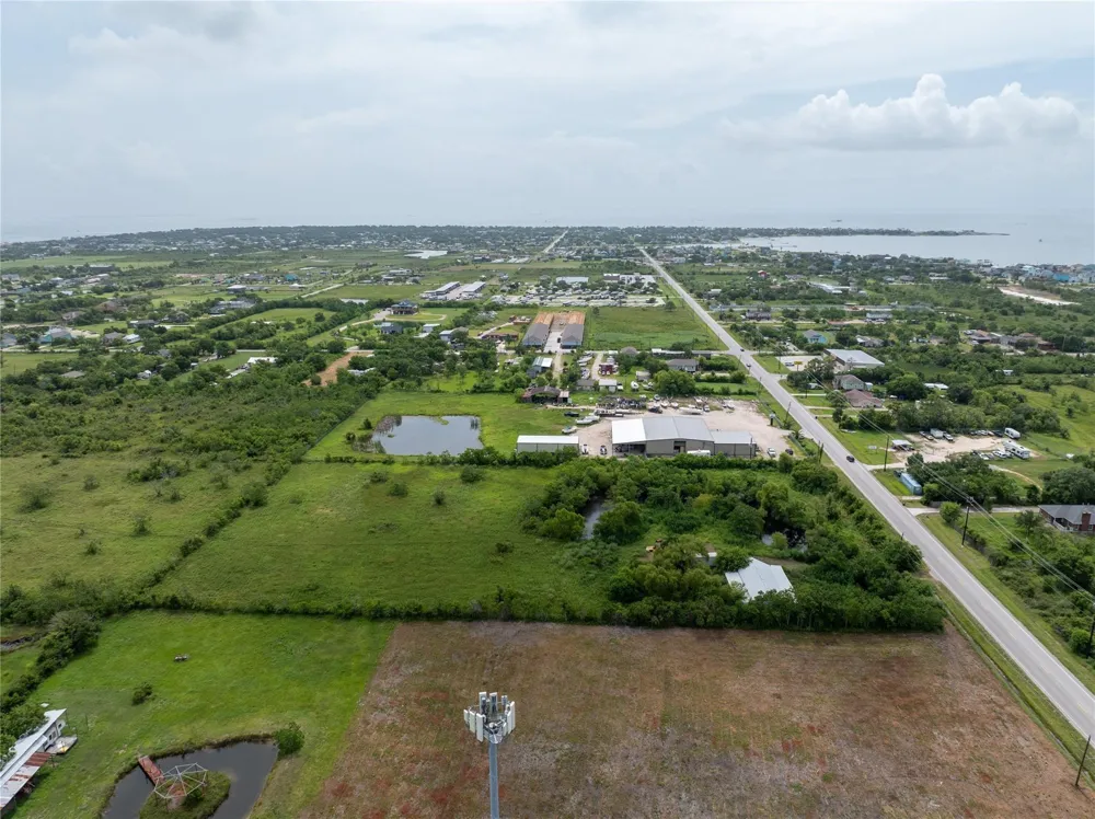 2454 Fm-517 Dickinson, TX 77539