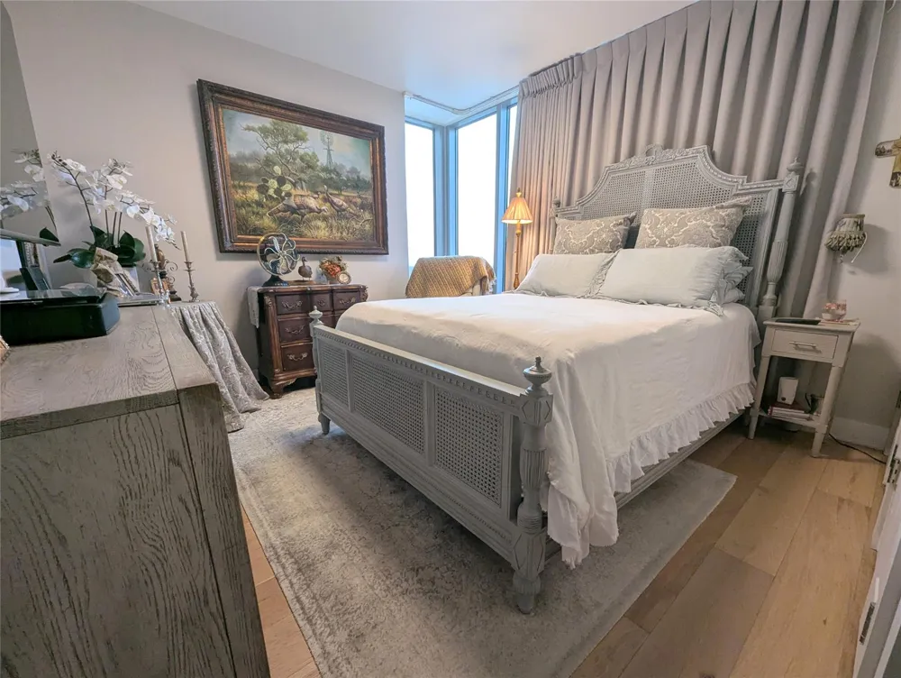801 E Beach Drive #BC0612 Galveston, TX 77550