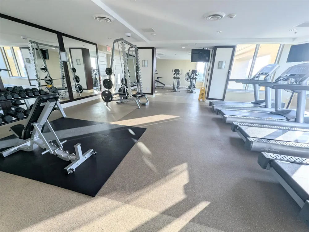 801 E Beach Drive #BC0612 Galveston, TX 77550