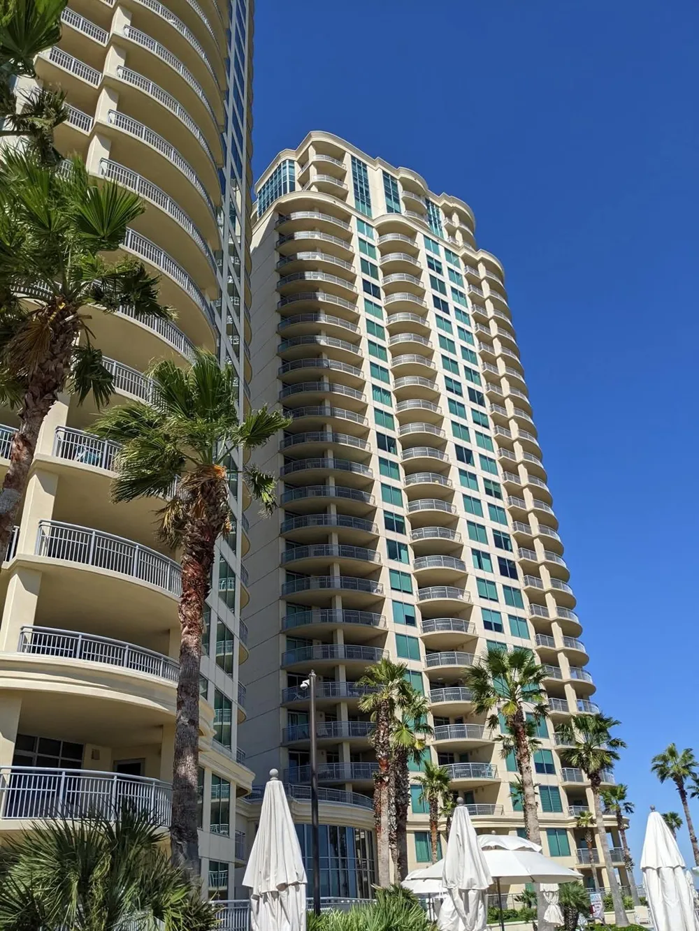 801 E Beach Drive #BC0612 Galveston, TX 77550