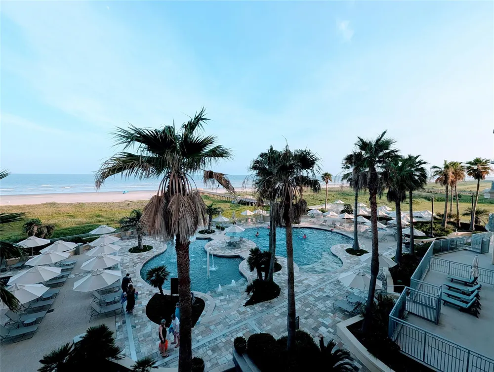 801 E Beach Drive #BC0612 Galveston, TX 77550