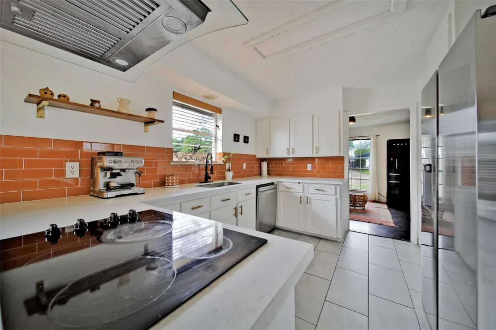 323 Gentilly Drive Katy, TX 77450