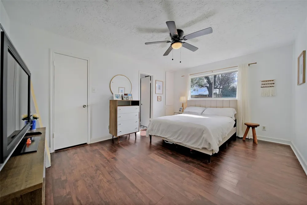 323 Gentilly Drive Katy, TX 77450