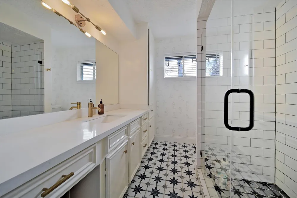 323 Gentilly Drive Katy, TX 77450