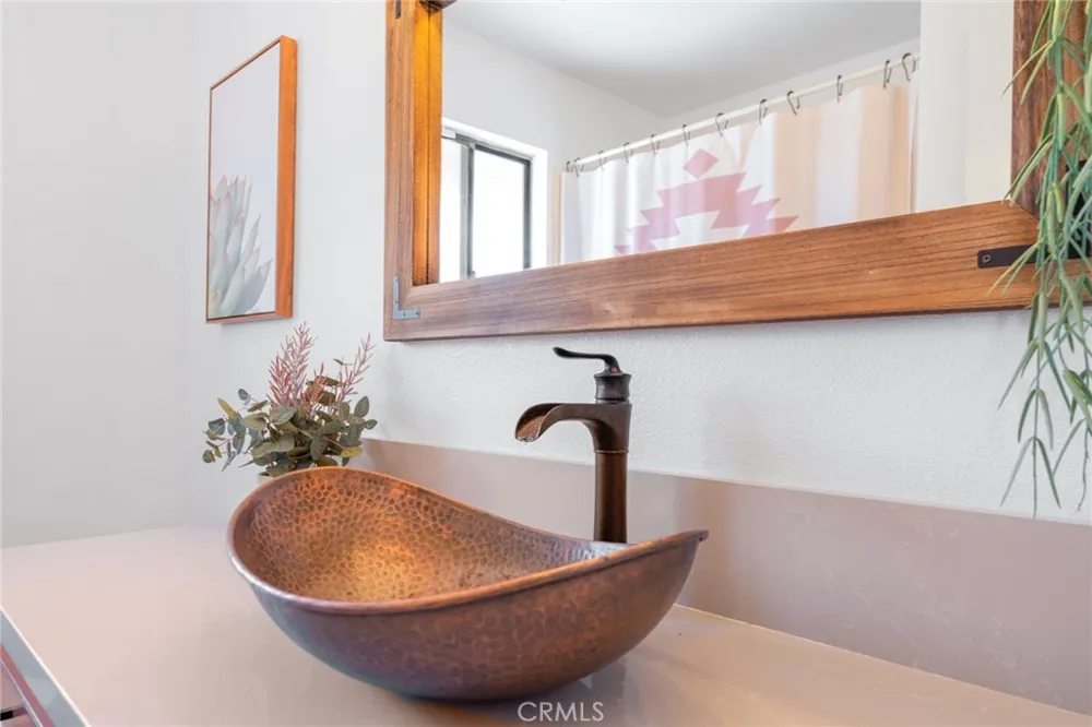 7379 Chippewa Trail Yucca Valley, CA 92284