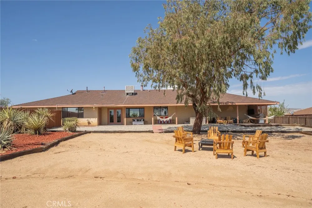 7379 Chippewa Trail Yucca Valley, CA 92284
