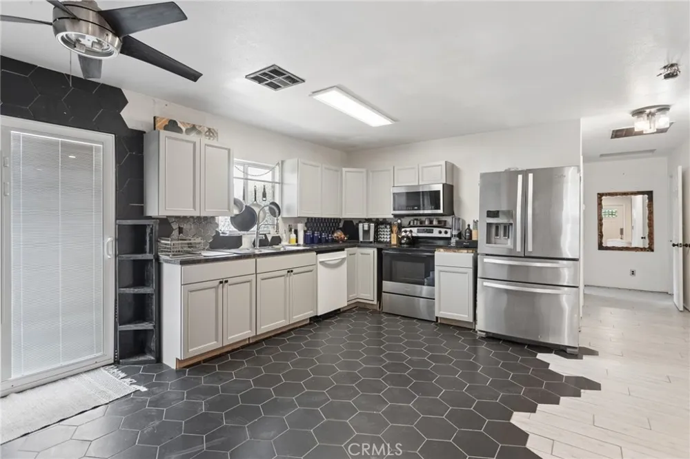 611 Poquita Lane San Miguel, CA 93401