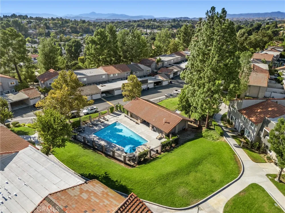 26853 Avenida Terraza Saugus, CA 91350