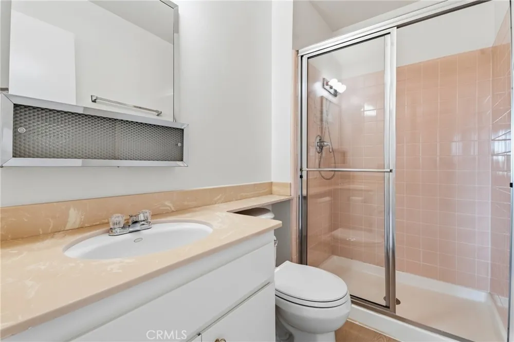 26853 Avenida Terraza Saugus, CA 91350