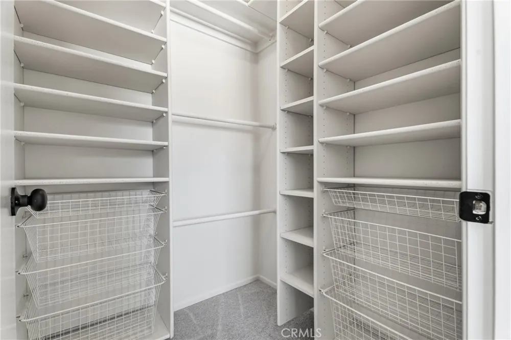 26853 Avenida Terraza Saugus, CA 91350